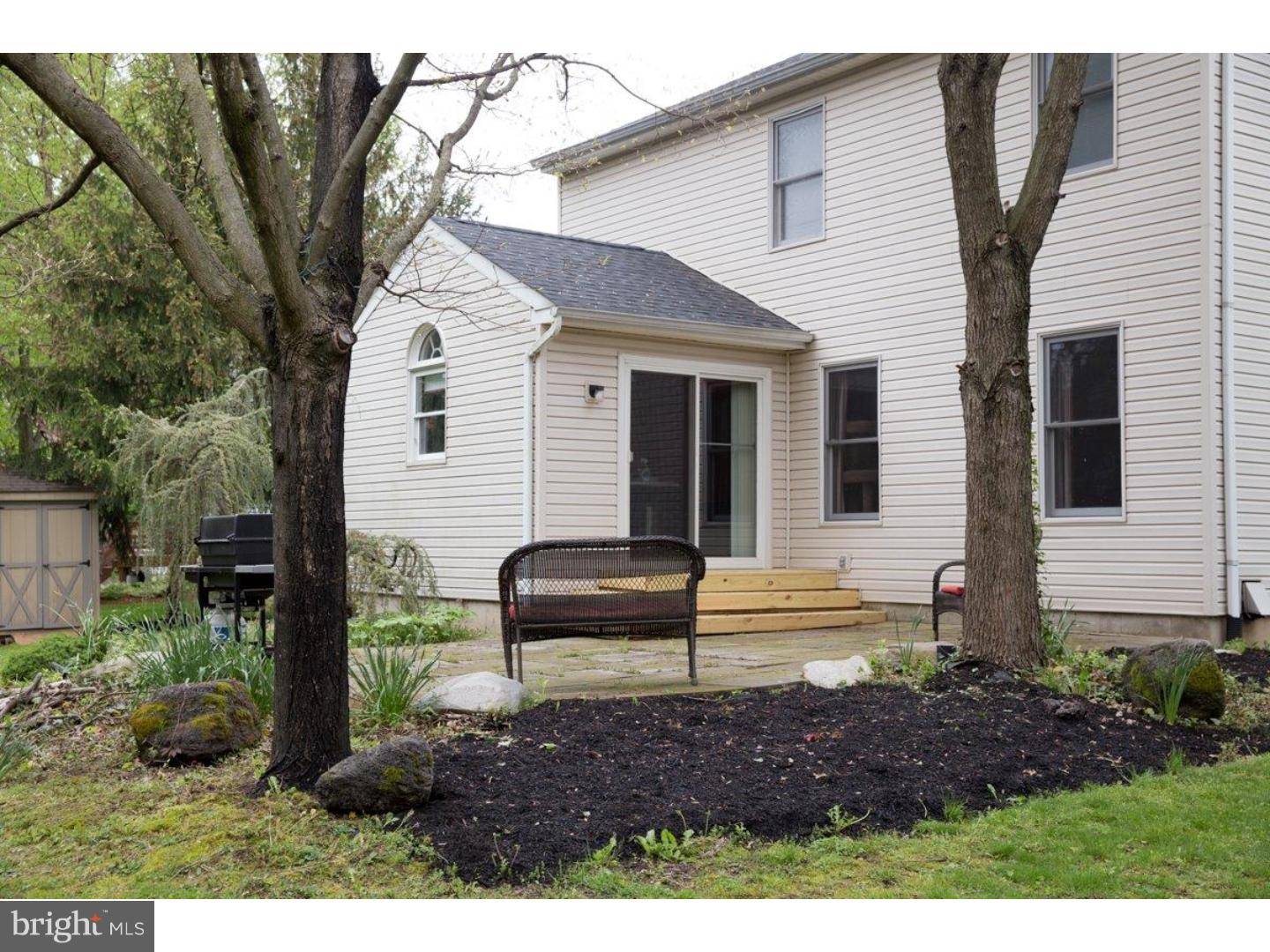 Limerick, PA 19468,911 SHAMROCK CT
