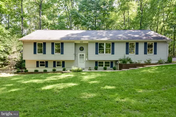 200 WILDERNESS LN, Locust Grove, VA 22508