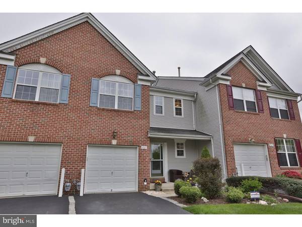 3327 WOODLAND CIR, Huntingdon Valley, PA 19006