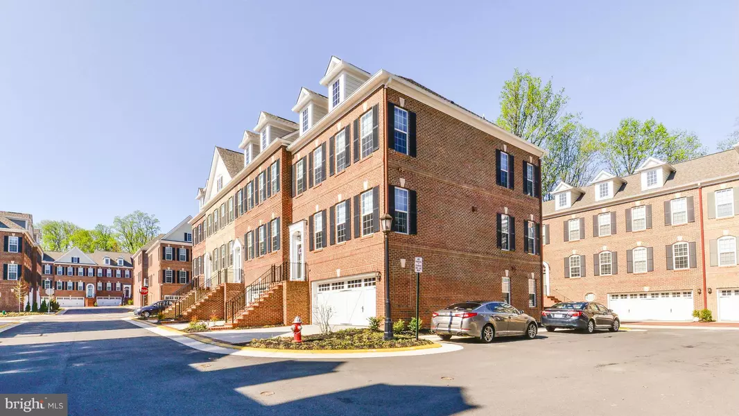 4070 GLENDALE WAY, Fairfax, VA 22030