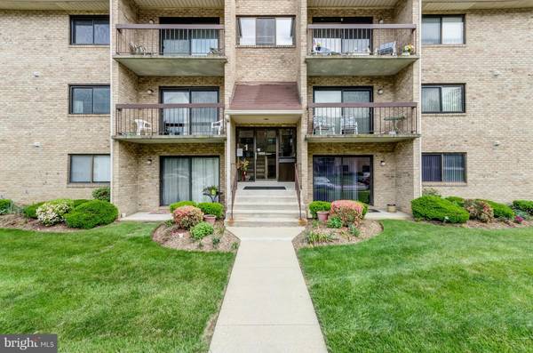 1 SUMMIT HILL CT #A-4, Catonsville, MD 21228