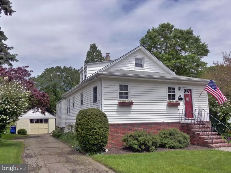 115 FREDERICK AVE, Maple Shade, NJ 08052