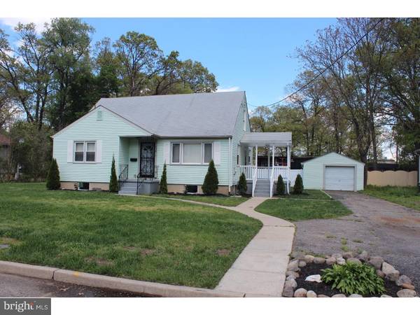 828 S WARRINGTON AVE, Cinnaminson, NJ 08077