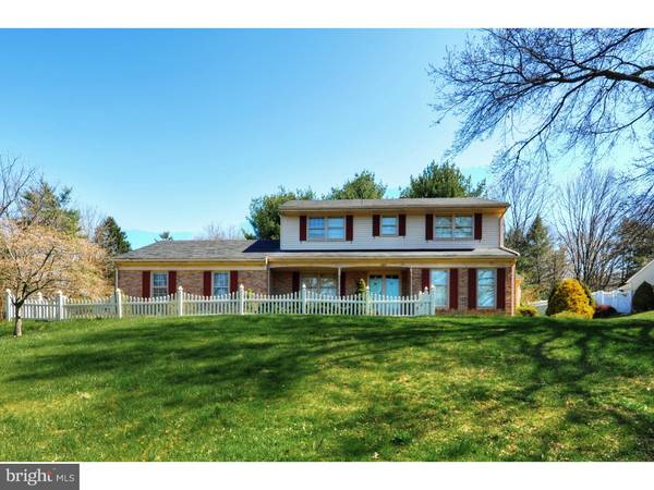 285 OLD ORCHARD DR, Pottstown, PA 19464