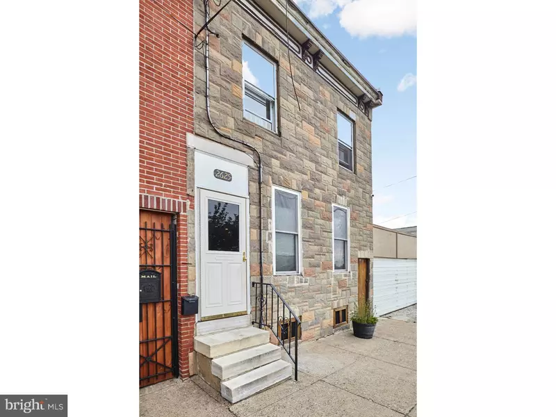 2625 E HAGERT ST, Philadelphia, PA 19125