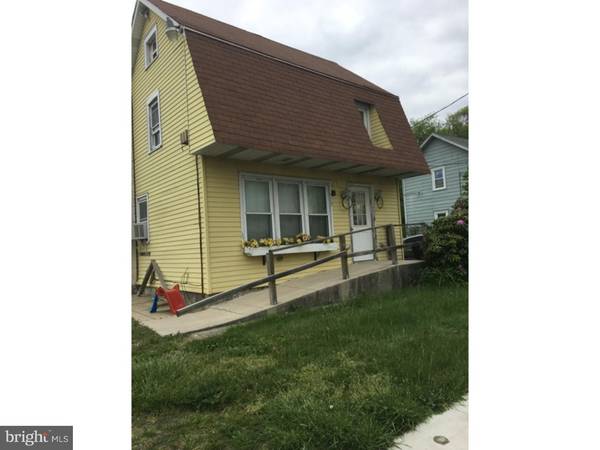 513 WILLIAMSTOWN RD, Sicklerville, NJ 08081