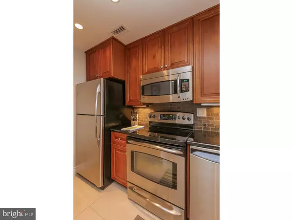 Philadelphia, PA 19106,315 NEW ST #515