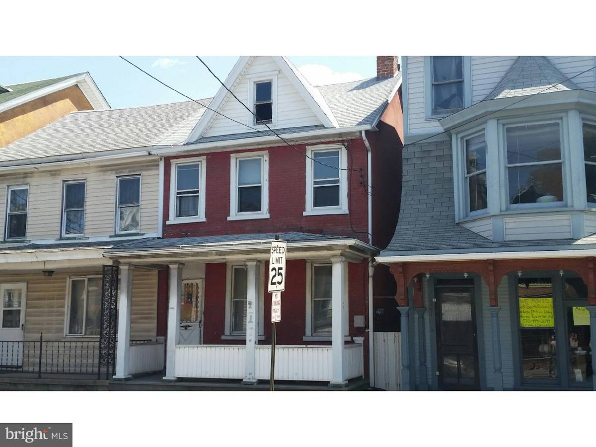 Tamaqua, PA 18252,323 PINE ST