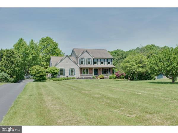 35 RED OAK DR, West Brandywine, PA 19320