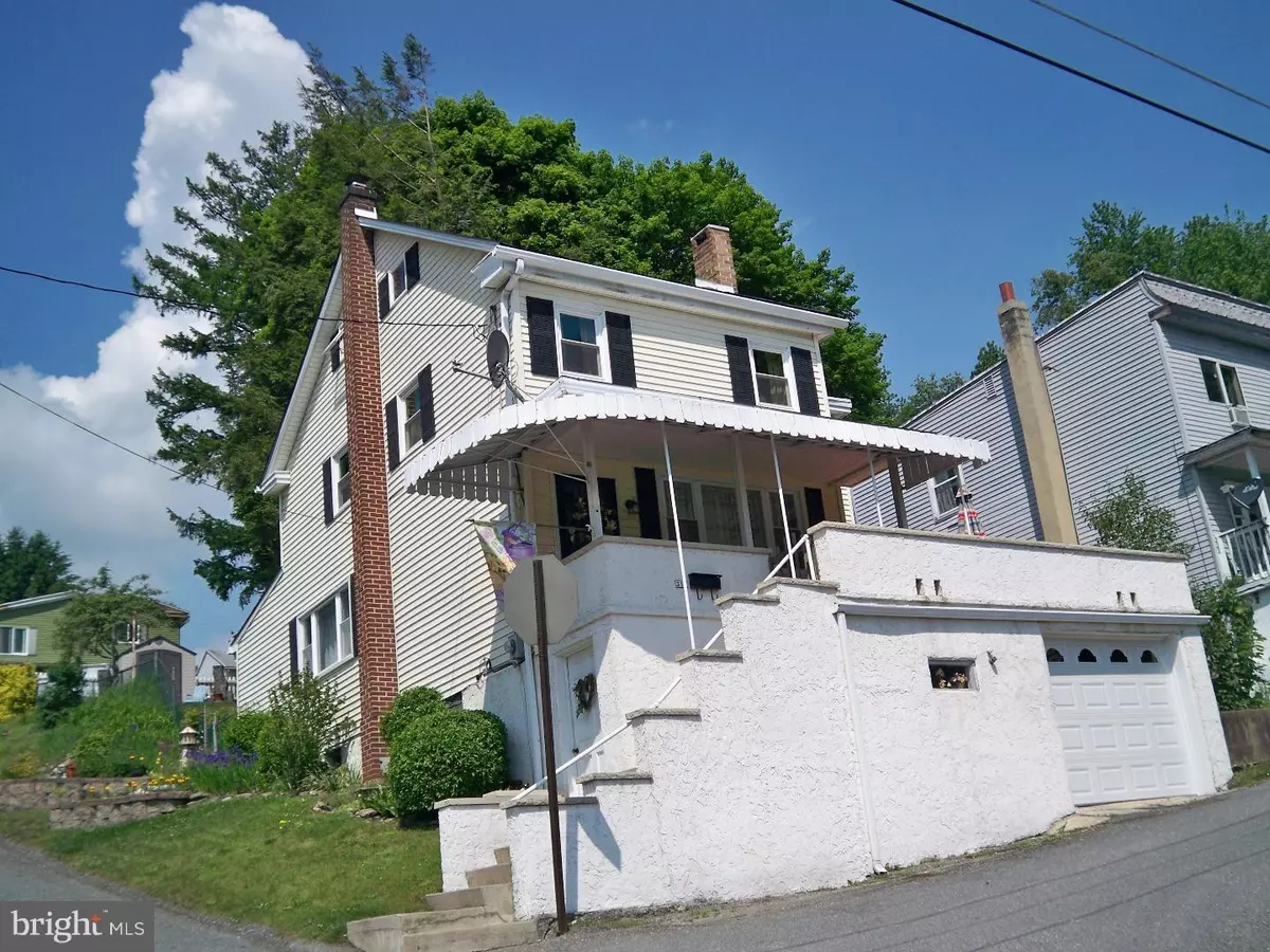 Tamaqua, PA 18252,318 LINCOLN ST