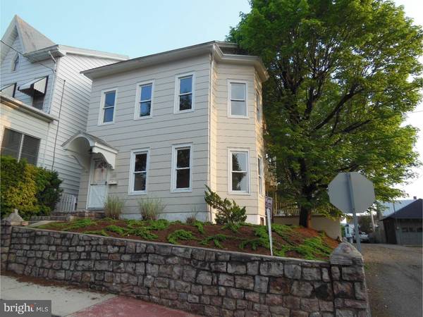 200 W HIGH ST, Schuylkill Haven, PA 17972