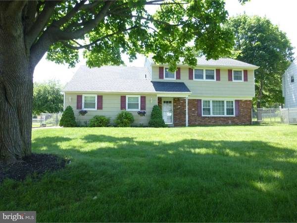 33 HARCOURT LN, Hatboro, PA 19040