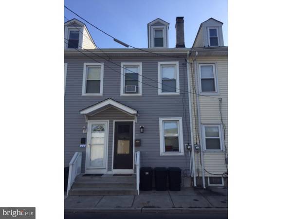 228 ORANGE ST, Gloucester City, NJ 08030