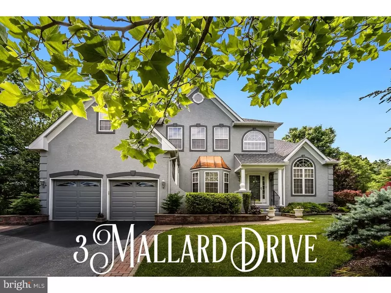 3 MALLARD DR, Mount Laurel, NJ 08054