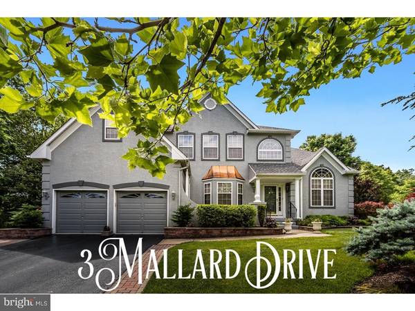 3 MALLARD DR, Mount Laurel, NJ 08054