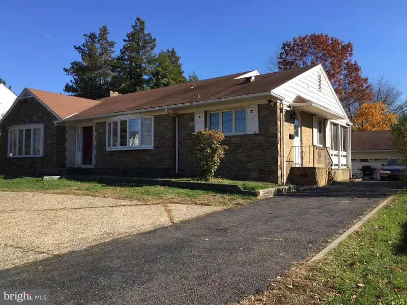 5420 BROWNING RD, Pennsauken, NJ 08109