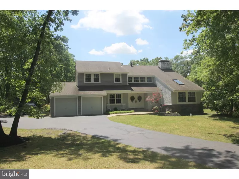 29 COUNTRY CLUB LN, Evesham Twp, NJ 08053