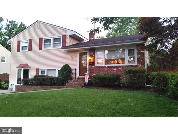 13 RONDON AVE, Berlin Boro, NJ 08009