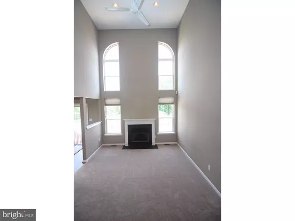 Bordentown, NJ 08505,7 BARCLAY CT