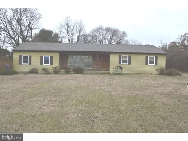 64 CENTER SQUARE RD, Woolwich Township, NJ 08085