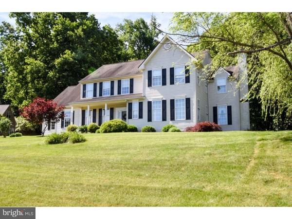 312 MARTINGALE CIR, Coatesville, PA 19320