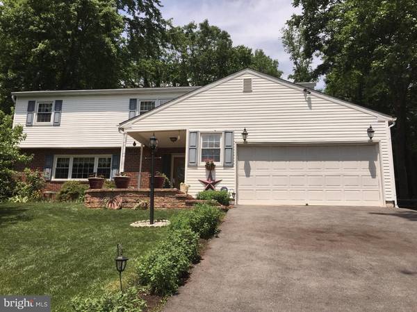 609 MEADOWLARK RD, Audubon, PA 19407