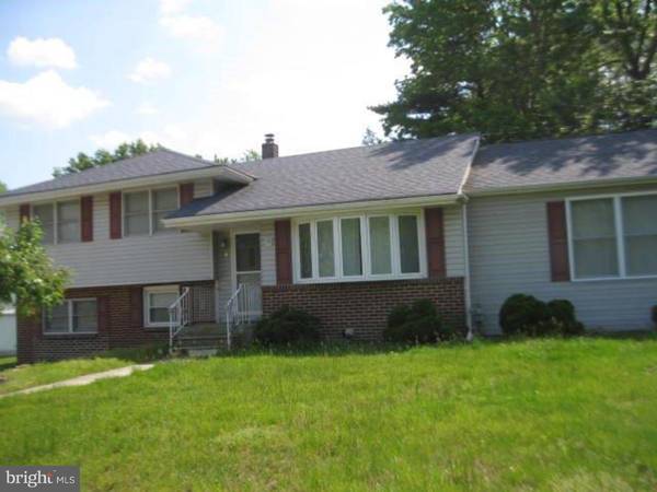 4 BUDD BLVD, Woodbury, NJ 08096