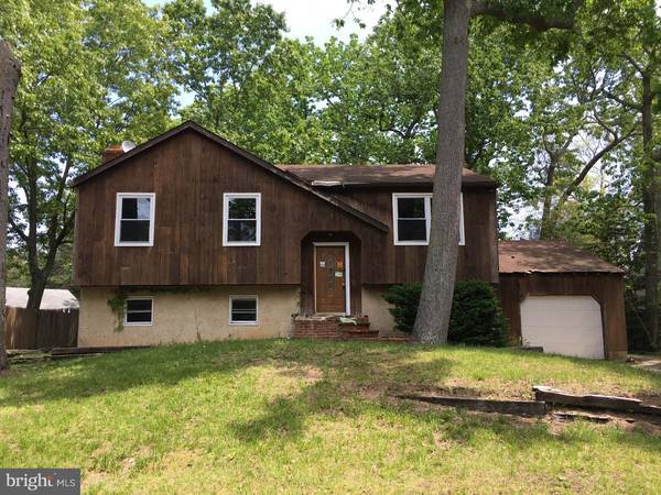 46 FORREST DR, Sicklerville, NJ 08081