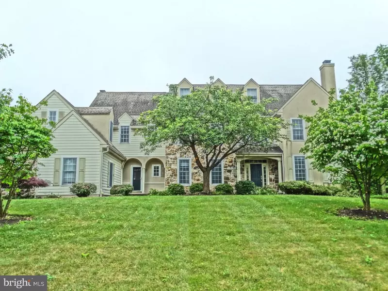 7 PEALE DR, West Chester, PA 19382