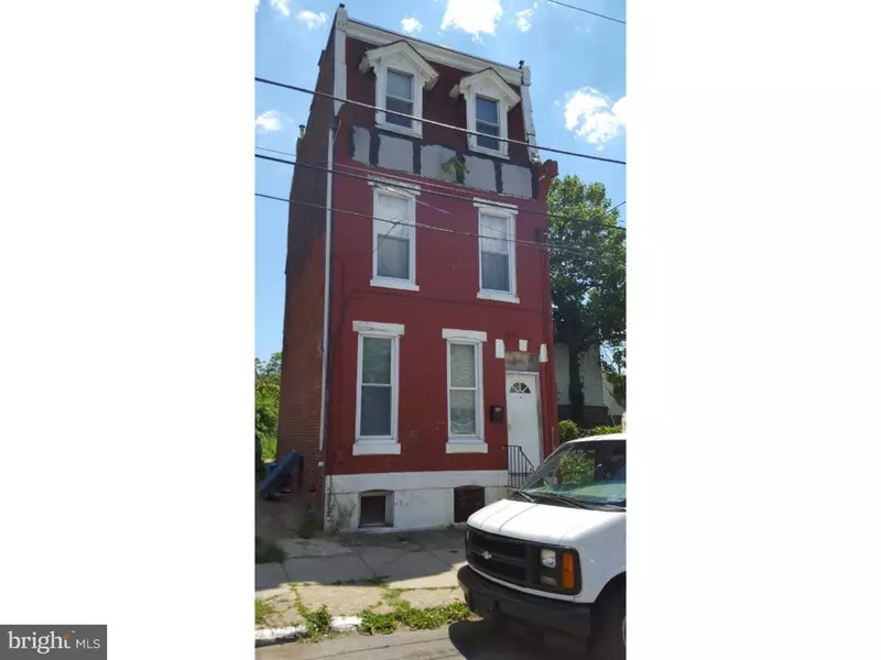 2714 W CABOT ST, Philadelphia, PA 19121