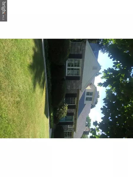 1491 HUNTINGDON RD, Abington, PA 19001