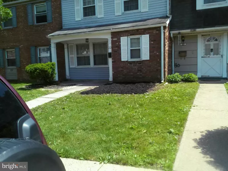 22 ROXBOROUGH PL, Willingboro, NJ 08046