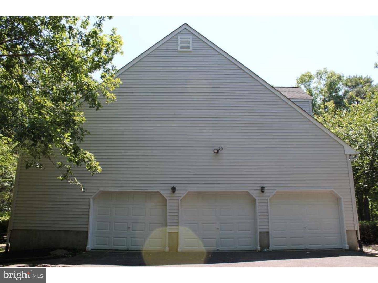 Medford, NJ 08055,3 ASTER CT