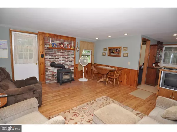 Hainesport, NJ 08036,604 BREEZY RIDGE LN