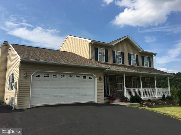 1621 TEEPEE DR, Auburn, PA 17922