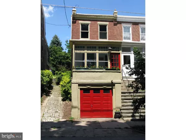 Philadelphia, PA 19118,8135 ROANOKE ST