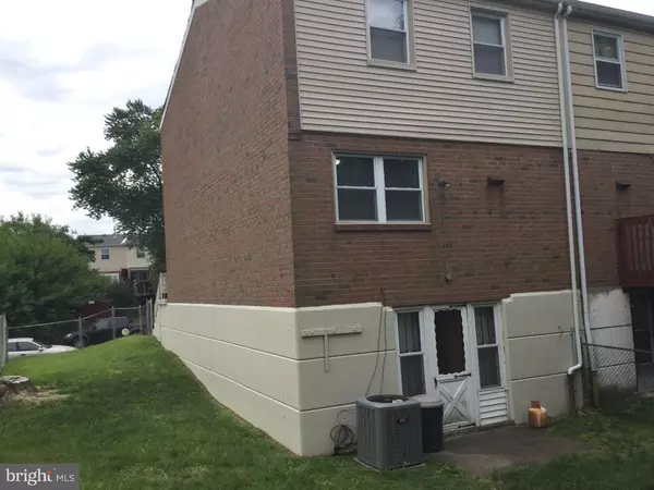 Philadelphia, PA 19153,8011 POMPEY PL