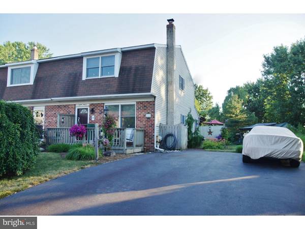 511 DEVON CIR, Harleysville, PA 19438