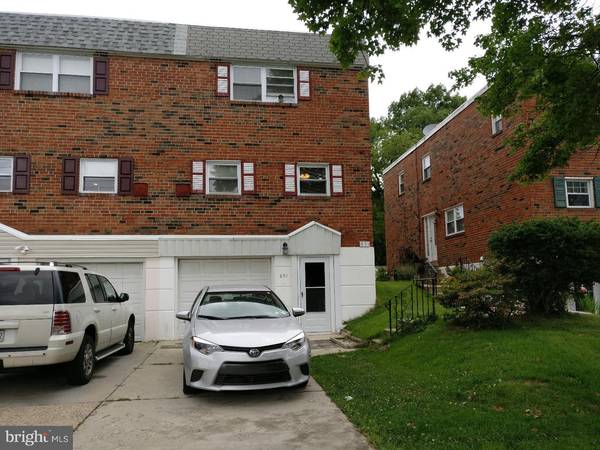 851 STRAHLE ST, Philadelphia, PA 19111