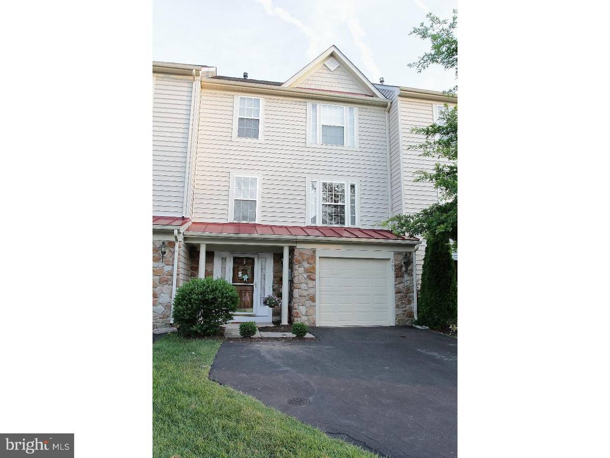 North Wales, PA 19454,203 DEVON CT