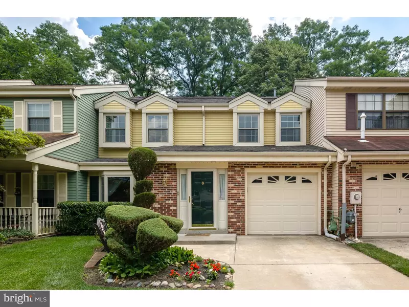 143 CALDERWOOD LN, Mount Laurel, NJ 08054