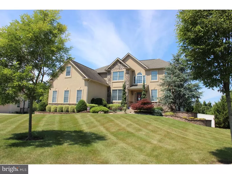 2 CLEMENTS CT, Mount Laurel, NJ 08054