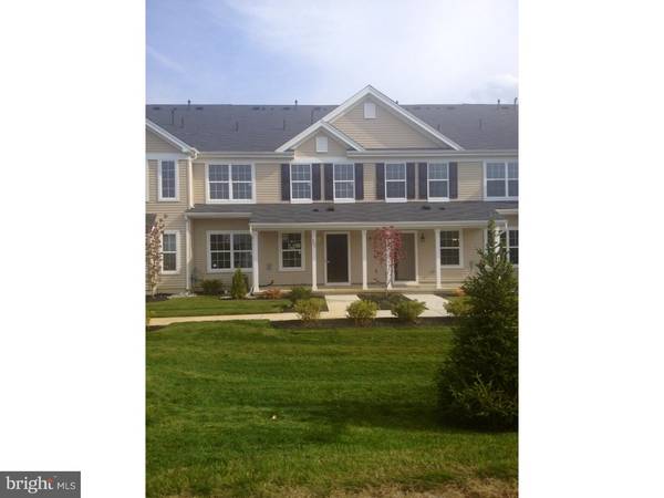 704 LEXINGTON MEWS, Woolwich Township, NJ 08085