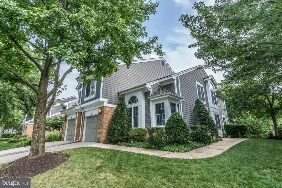 42 RAISIN TREE CIR, Pikesville, MD 21208