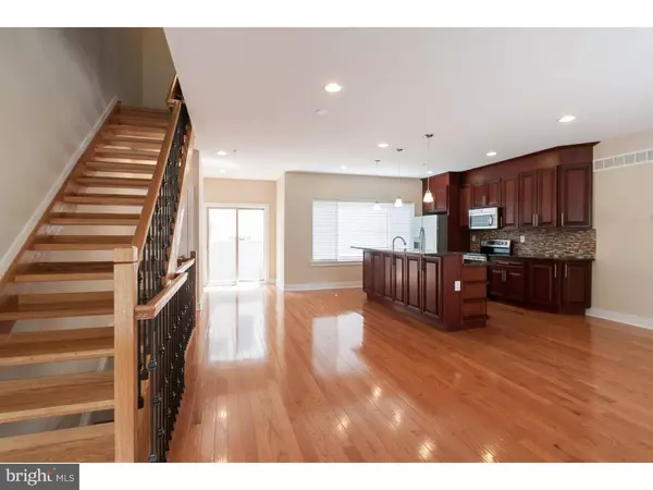 Philadelphia, PA 19147,1011 S FAIRHILL ST