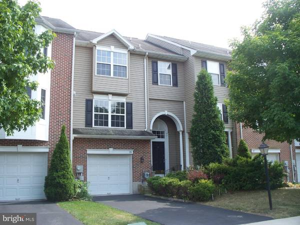 95 HUNT CLUB DR, Collegeville, PA 19426