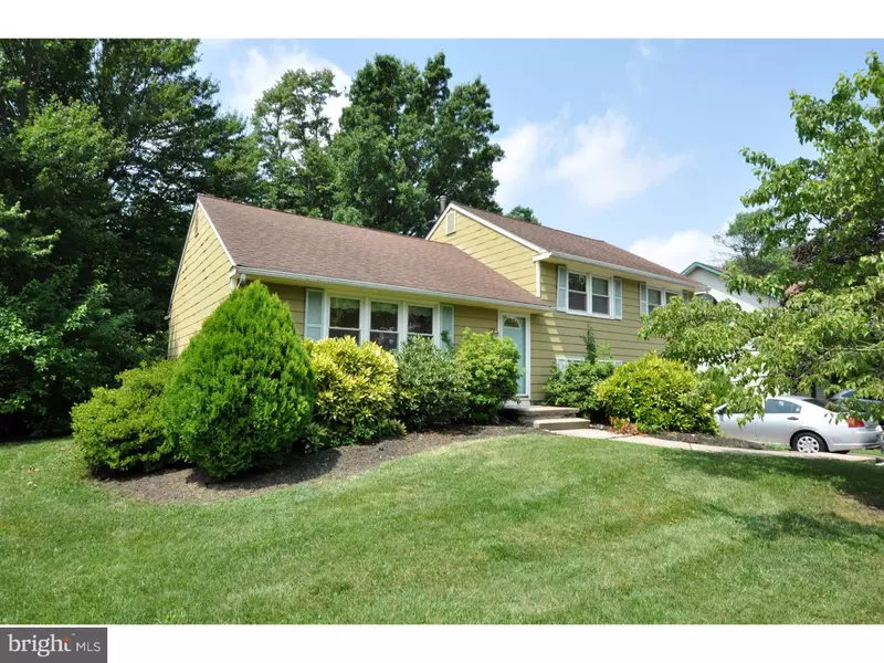 271 TARRINGTON CT, Delran, NJ 08075