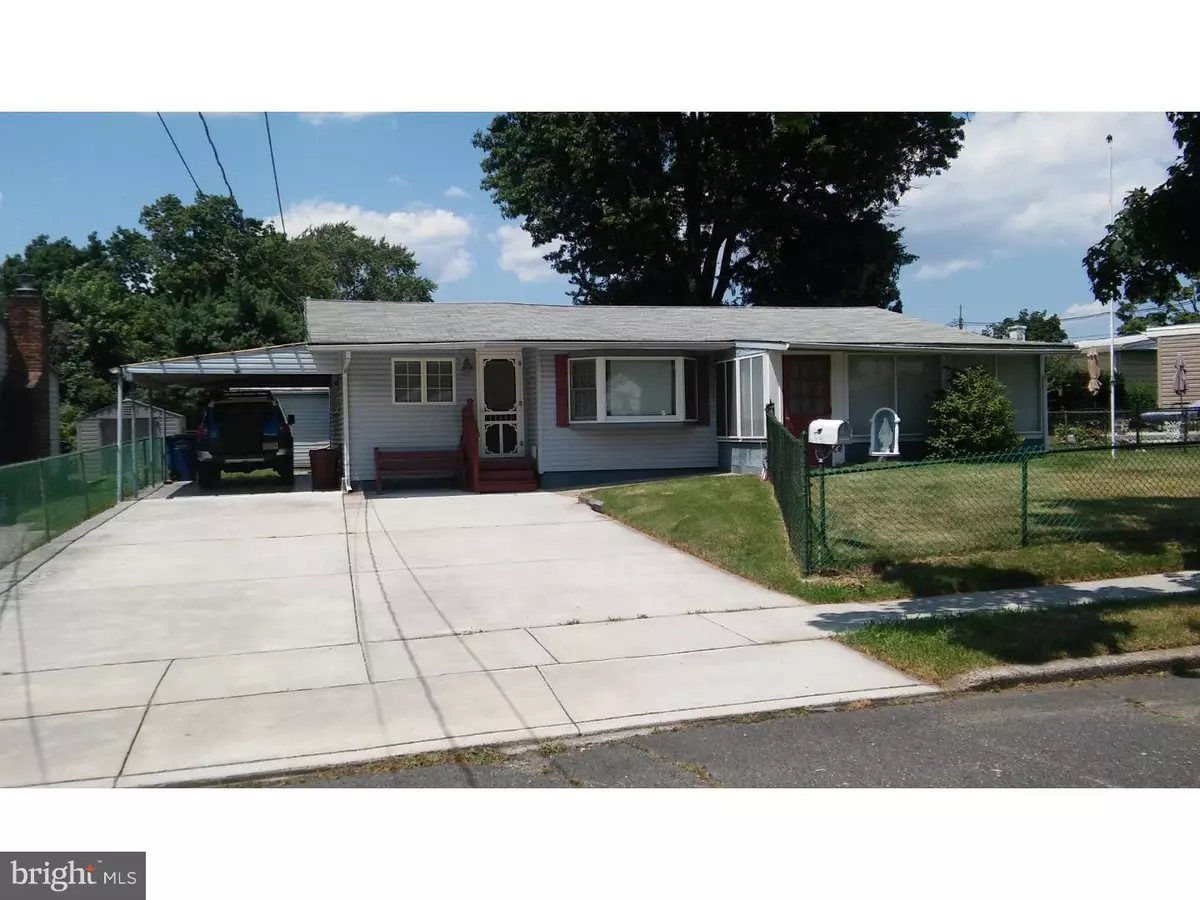 Maple Shade, NJ 08052,311 COLLINS LN