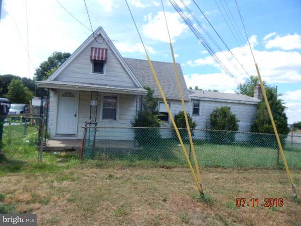 94 BILLINGSPORT RD, Paulsboro, NJ 08066