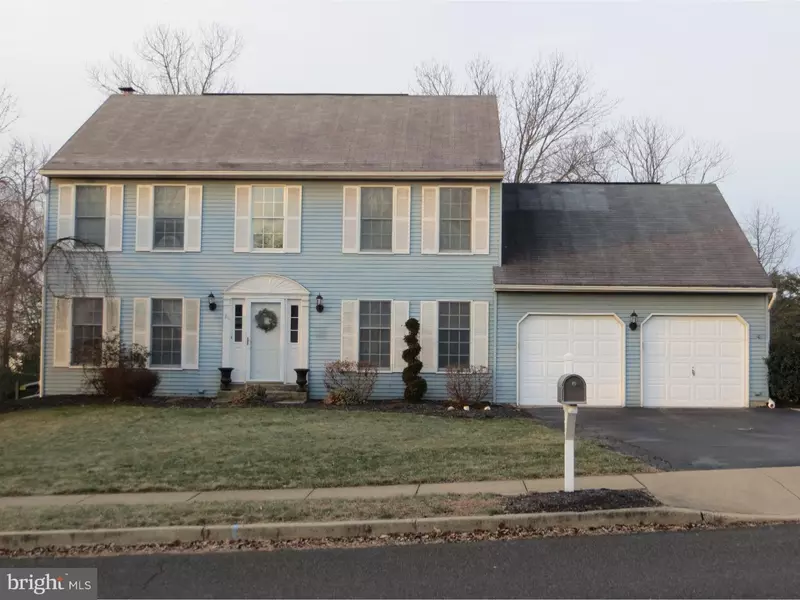 211 HEATHERFIELD DR, Souderton, PA 18964